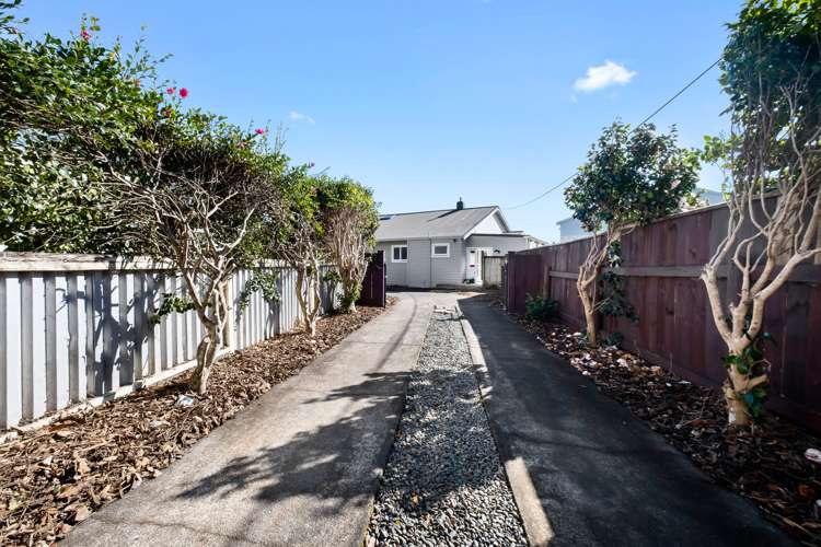204a Tukapa Street Westown_17