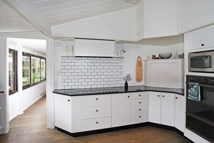 84 Golding Road Pukekohe_12