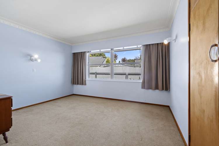 28 Fairview Avenue Opaheke_13