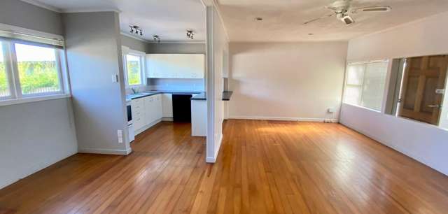 380 Te Atatu Road Te Atatu Peninsula_1