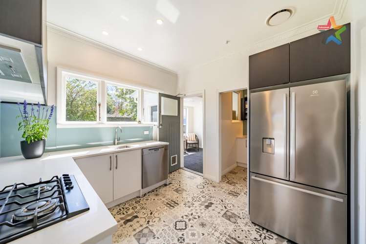 51 Rossiter Avenue Waterloo_3