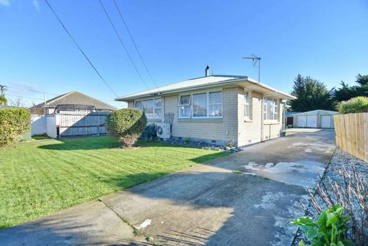 92 Frensham Crescent Woolston_19