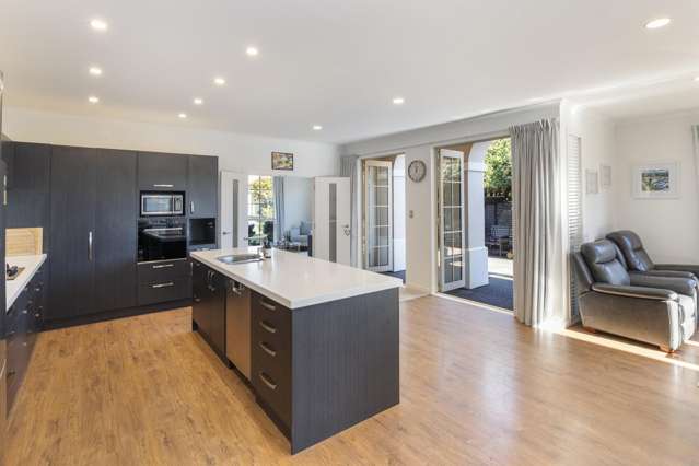 2 Applefield Court Northwood_1