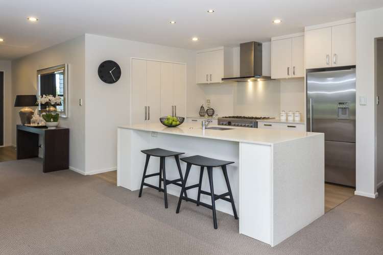 16 Handley Crescent Wigram_6