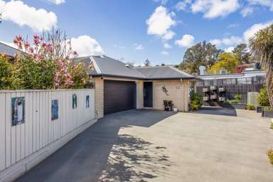 351B Hoon Hay Road_1
