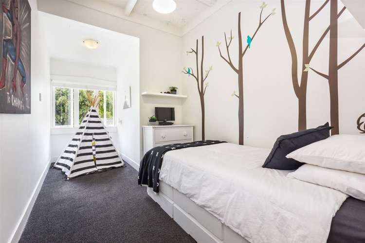 39 Monaghan Avenue Mount Albert_13