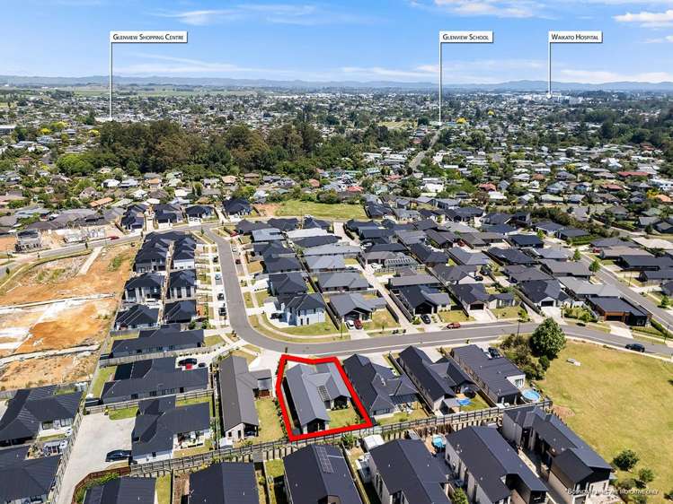 23 Inuwai Street Glenview_20