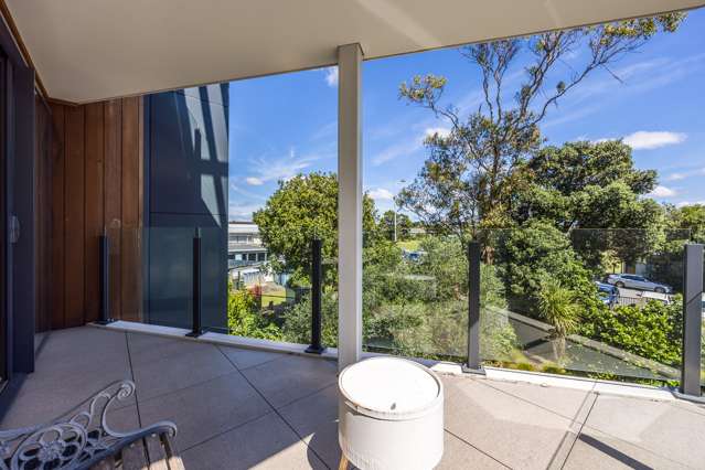 80/8 Thompson Park Road Mount Wellington_2