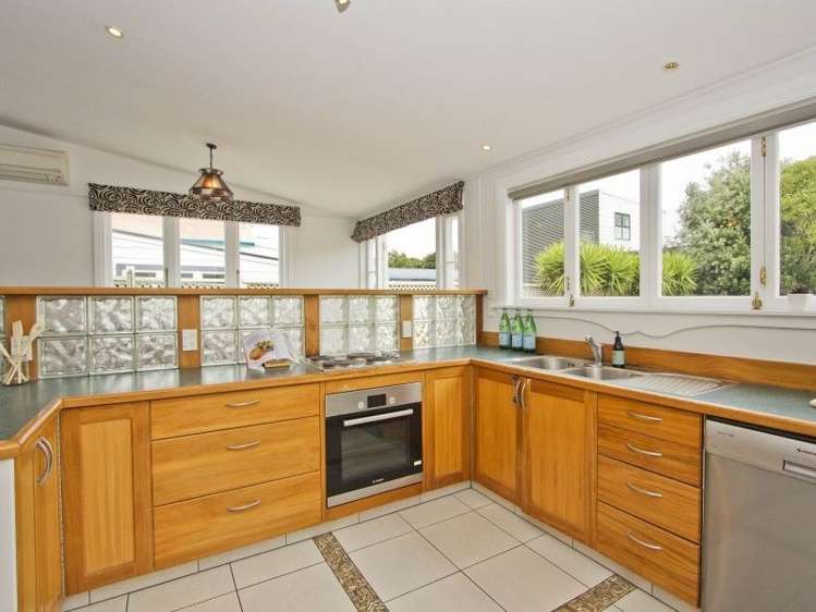 47 Sydney Street Petone_6