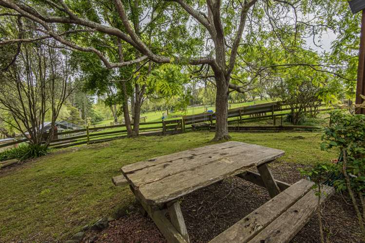 9 Bickerstaffe Road Maungaturoto_15