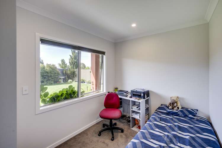 22 Pukaki Place Poraiti_13