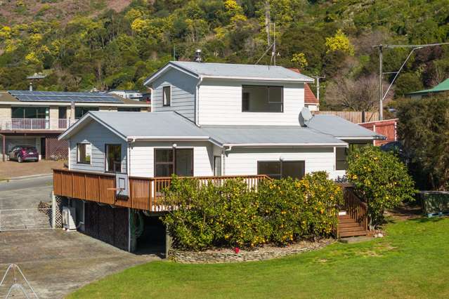 Elevated comfort in the heart of Havelock