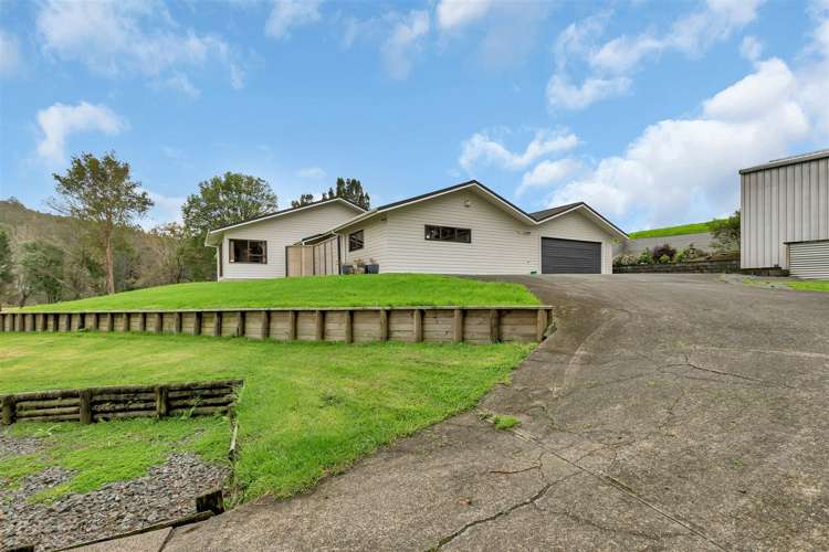 51 Loop Road Otaika_1