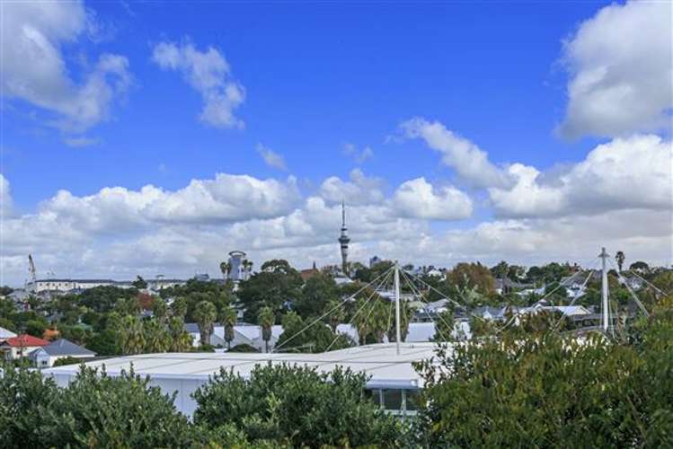 47 Abbotsford Terrace Devonport_12