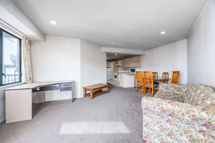 Unit 10B/6 Whitaker Place Grafton_15