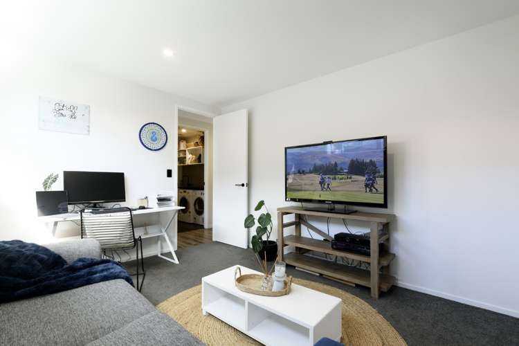 3 Gyle Place Pyes Pa_30