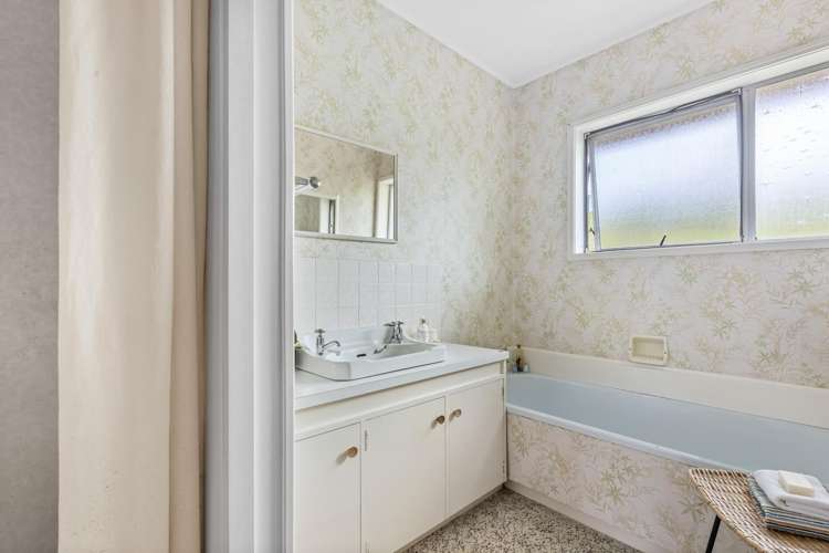 1/15 Battle Place Glenfield_16