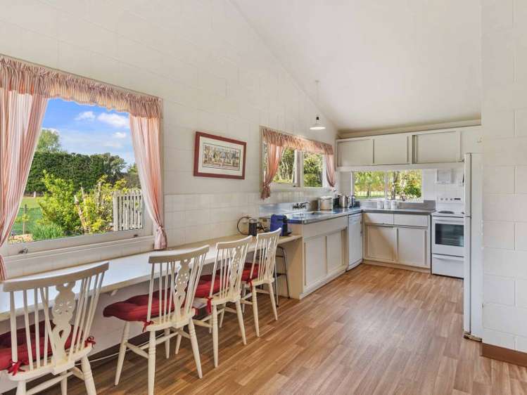 292 Halkett Road West Melton_8