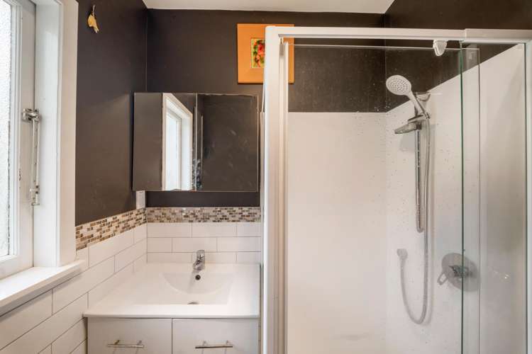 83 Endeavour Street Blockhouse Bay_13