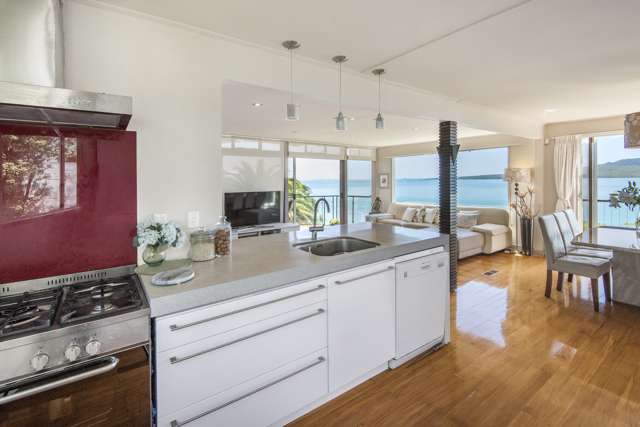 90 Seacliffe Avenue Narrow Neck_3