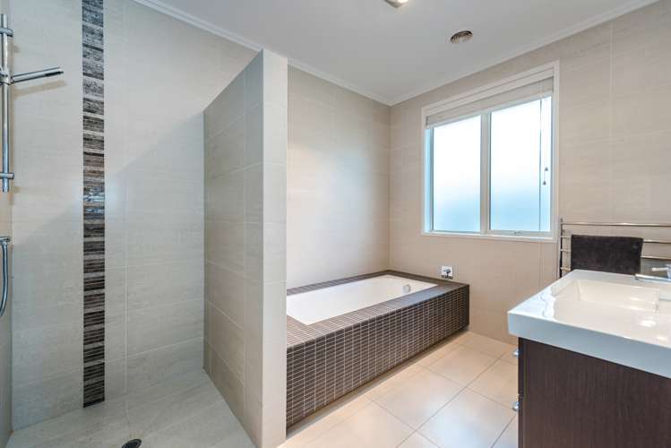 7 Rhys Avenue Huntington_8