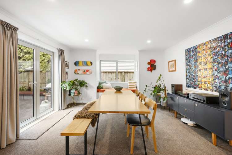 9/36 Dee Street Island Bay_10