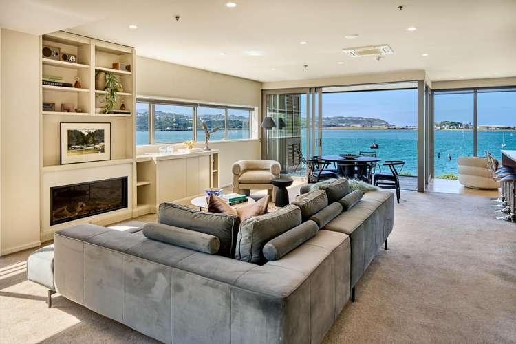 S408/326 Evans Bay Parade_0