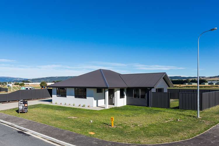 53 Anderton Crescent Mosgiel_16