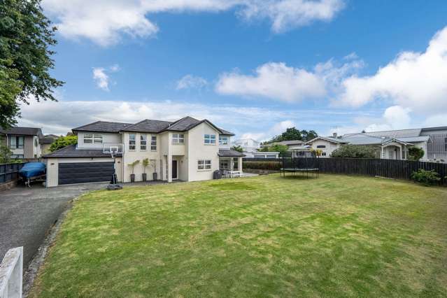 18 Wilding Avenue Epsom_3