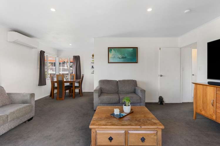 14 Aldern Road Massey_9