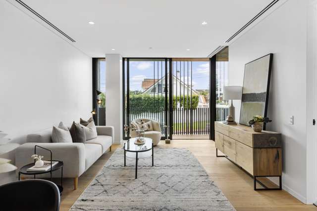 204/110 Kitchener Road Milford_2
