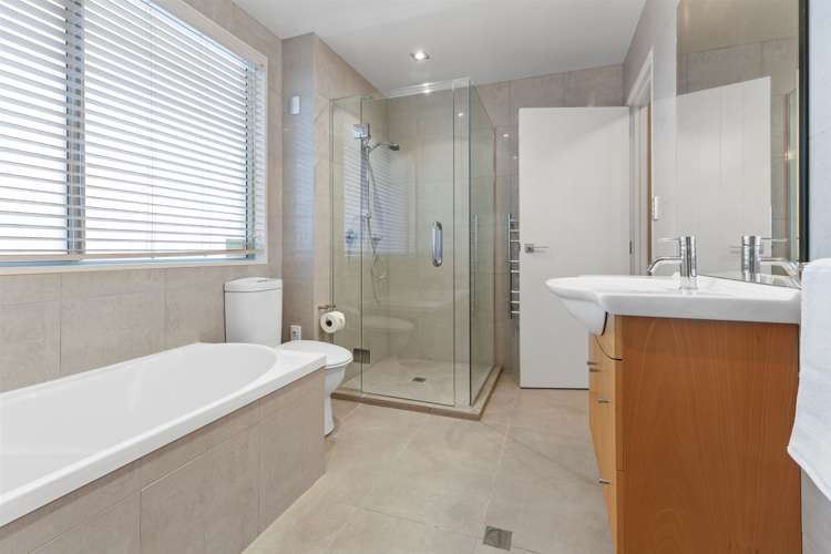 1b The Mall Mount Maunganui_21