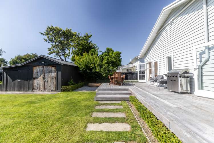 113 Nelson Crescent Napier South_11