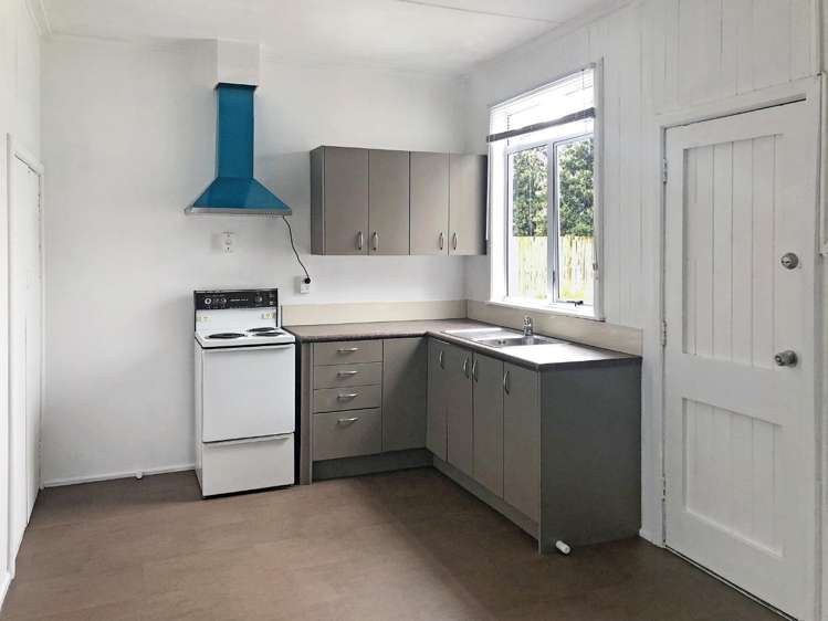 2/5 Gilmour Street 1208_1