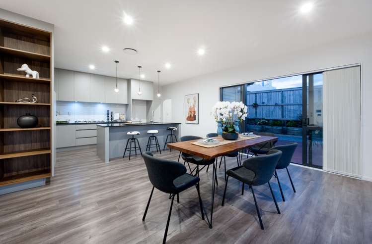 12 Cooladawson Drive Flat Bush_8