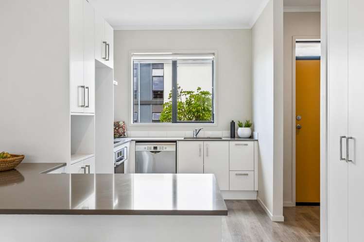 7/6 Onekiritea Road Hobsonville_5