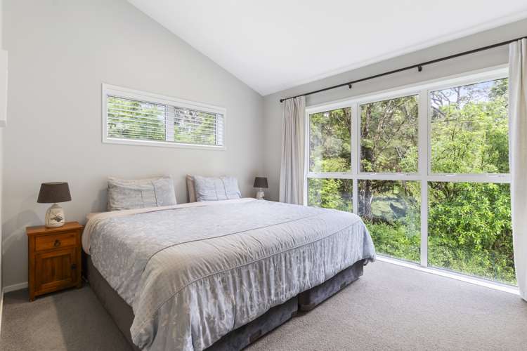 35b Taurus Crescent Beach Haven_12