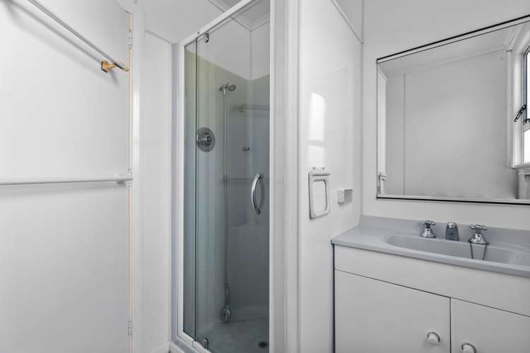 70 Park Road Carterton_11