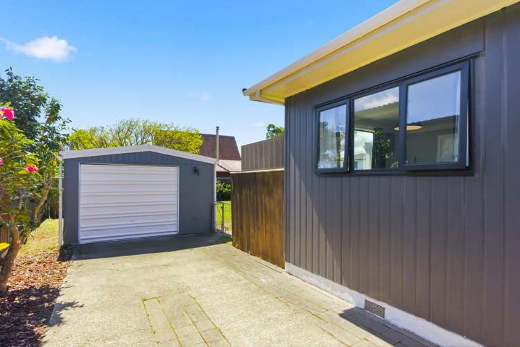 13 Bahama Crescent Paraparaumu Beach_26