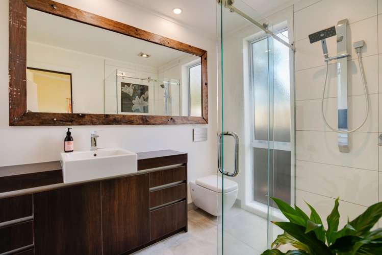 22 Kokako Road Otaihanga_11