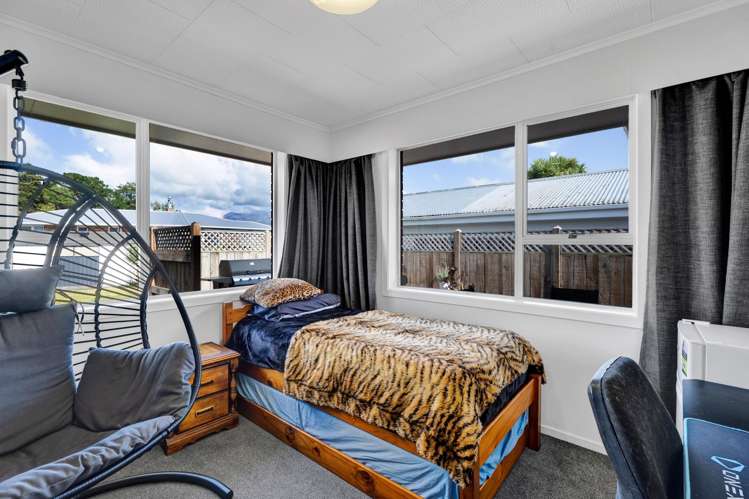 21 Montjoy Street Stratford_11