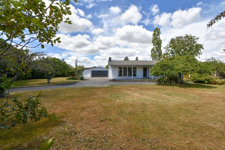 485 High Street South Carterton_21