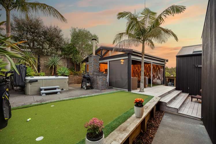 2 Pioneer Crescent Omaha_21