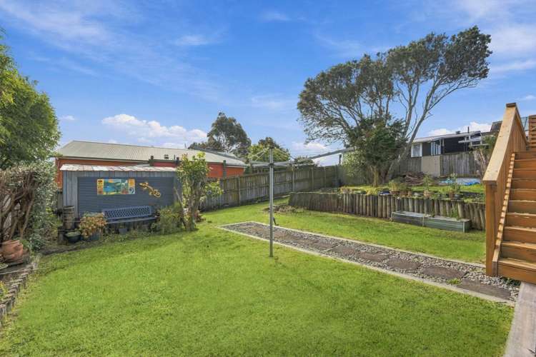 127 Bradbury Road Botany Downs_10