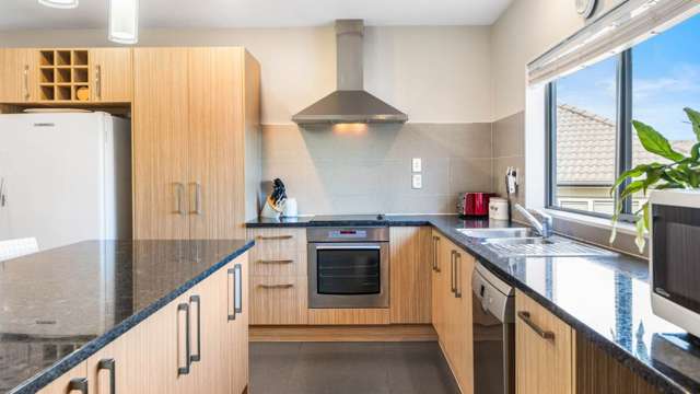 8 Bob Craig Place Pukekohe_3