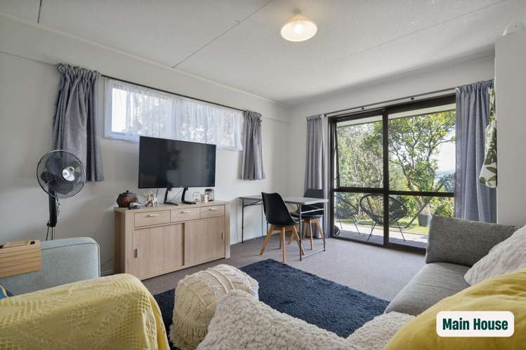 15 Raewyn Street Morningside_6