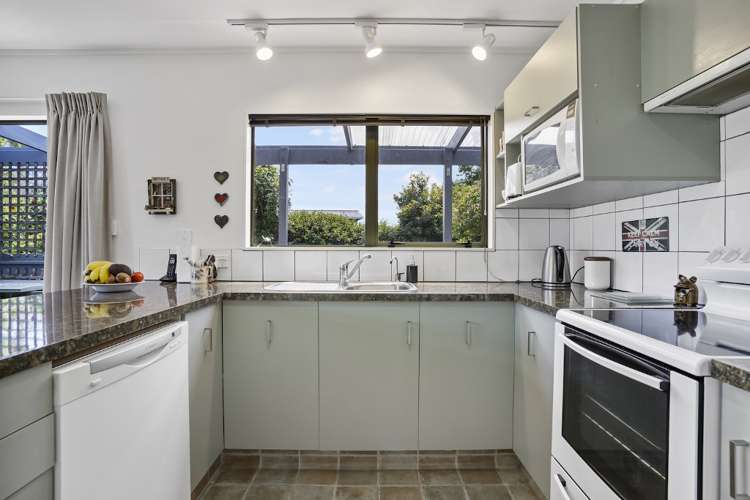 105 Ngati Pu Place Whangamata_9