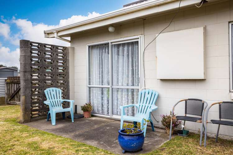 89c Leslie Street Waitara_16