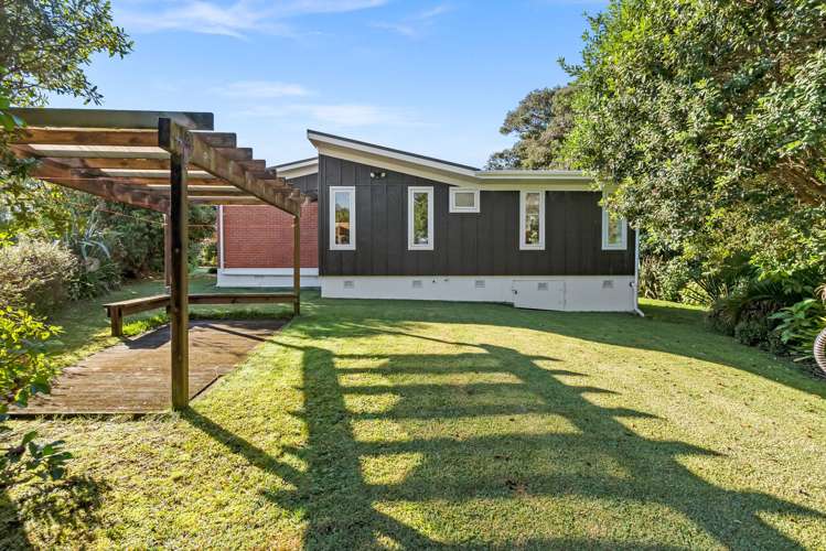 24 Kowhai Park Road Maunu_25