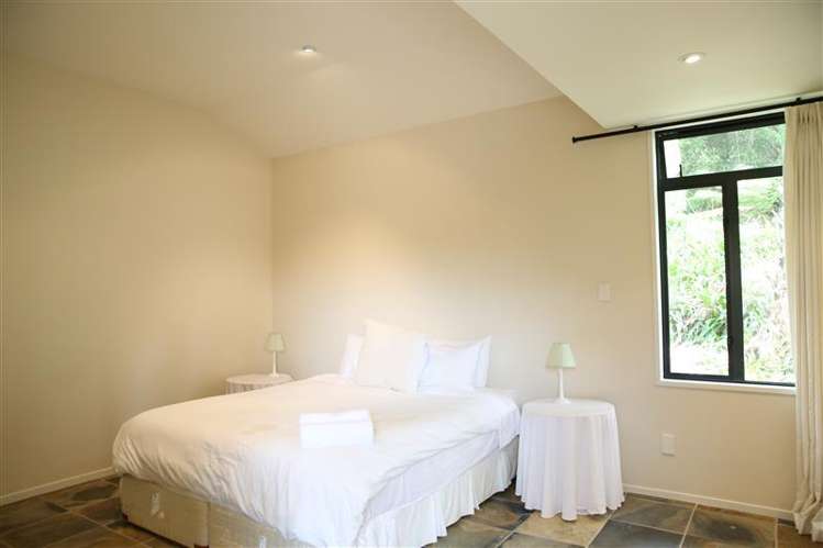 740 North Road Clevedon_9